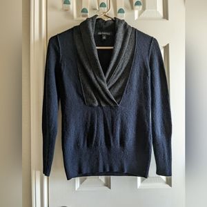 XS Banana Republic Cashmere blend top